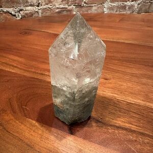 Garden Quartz tower